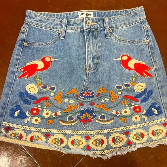Umgee embroidered floral mini jean skirt - Picture 1 of 4